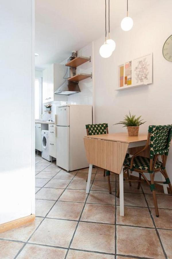 Guernica III Apartment มาดริด ภายนอก รูปภาพ